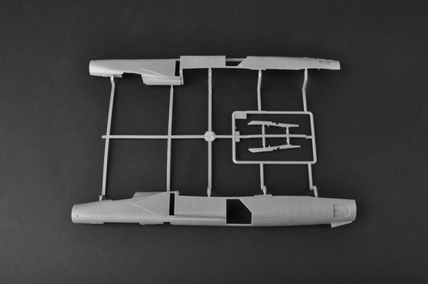 Trumpeter 02853 Russian MiG-23M Flogger-B (1:48)