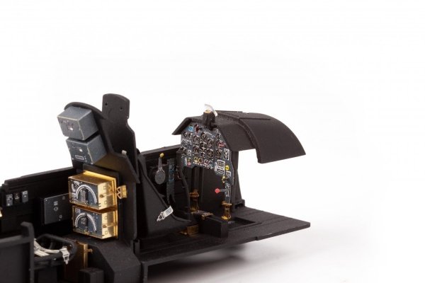 Eduard 321000 Ju 87G-1/2 BORDER MODEL 1/35