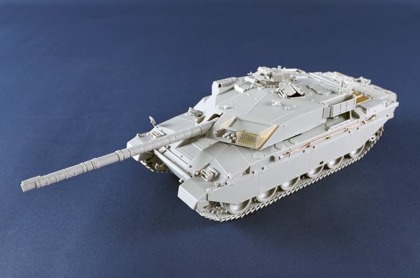 Trumpeter 09611 British MBT Challenger-1 (mk.3) 1/35