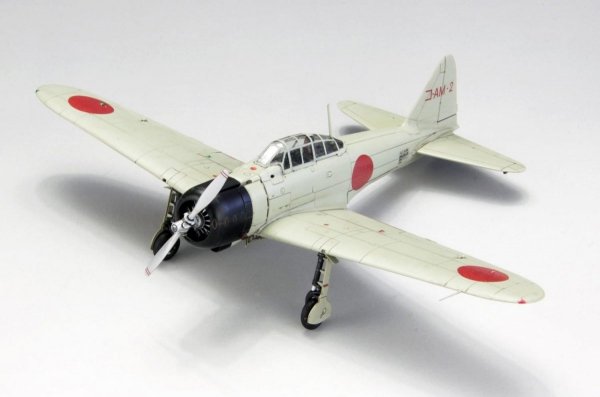 Fine Molds FP34 IJN Carrier Fighter &quot;Zero&quot; A6M1 &amp; A6M2a (Model 11) 1/72