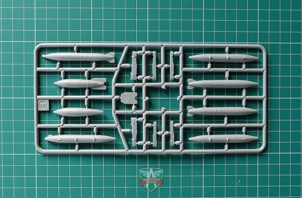 Modelsvit 72002 SU-7 BMK 1/72