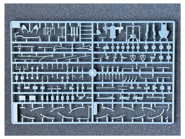 Infinity Models INF3205 Aichi D3A1 Val 1/32