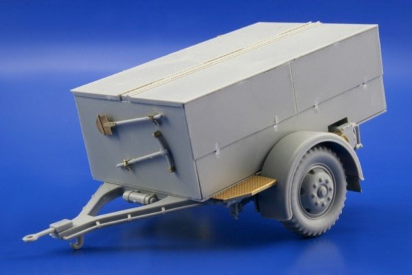 Eduard 36104 Sd. Kfz.7/2 (early) Flak 37 37mm 1/35 Trumpeter
