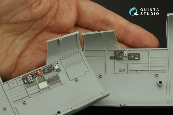 Quinta Studio QD32204 B-25J Mitchell Gun nose 3D-Printed &amp; coloured Interior on decal paper (HK models) 1/32