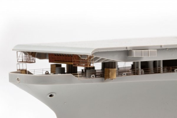 Eduard 53315 USS Midway CV-41 part 2 TRUMPETER 1/350