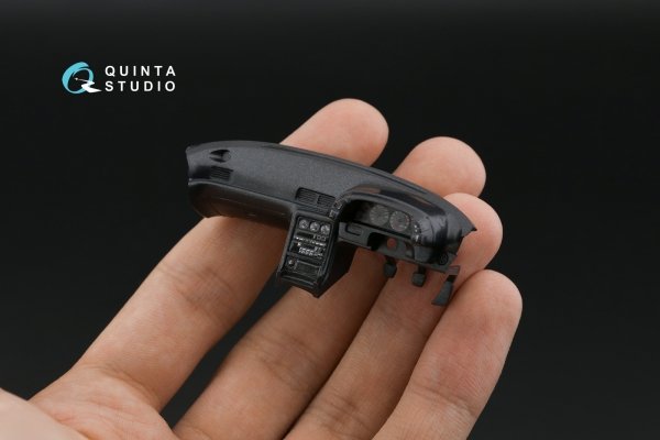 Quinta Studio QD24006 Nissan Skyline GT-R R32 3D-Printed &amp; coloured Interior on decal paper (Tamiya) 1/24