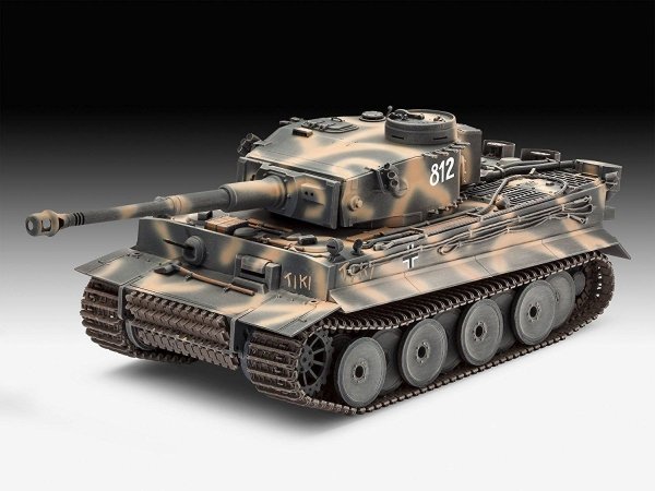 Revell 05790 75 Years Tiger (Model Set) (1:35)
