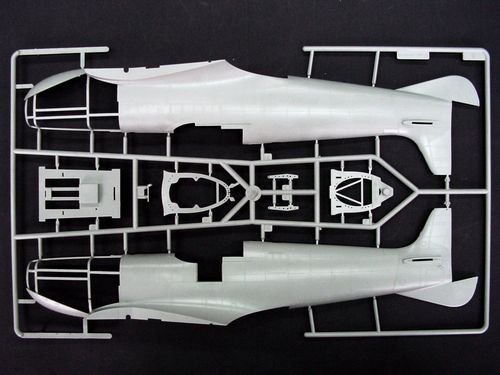 Trumpeter 02404 Spitfire Mk Vb Floatplane (1:24)