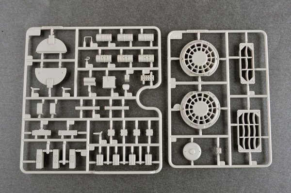 Trumpeter 00934 German Sd.Kfz 173 Jagdpanther Early Version 1/16