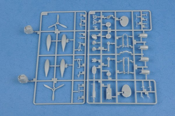 Hobby Boss 80284 P-38L-5-L0 Lightning (1:72)
