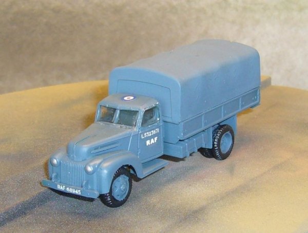 PST 72051 FORD 6 mod. 1943 Cargo 1/72