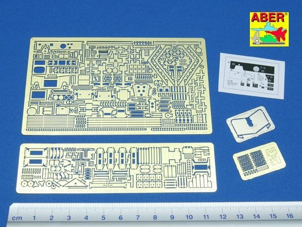 Aber 35167 Sd.Kfz.251/1 ausf.D  cz.1 zestaw podstawowy (DRA) (1:35)