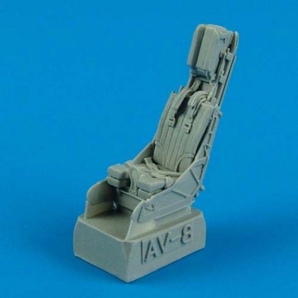 Quickboost QB48522 AV-8B Harrier II seat with safety belts Other 1/48