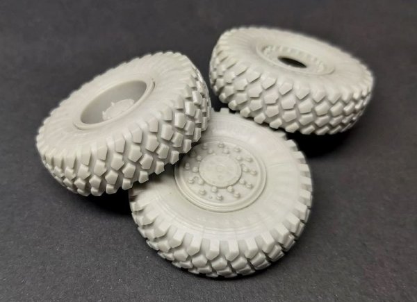 Panzer Art RE35-643 Bufallo MPCV road wheels (Bronco kits) 1/35