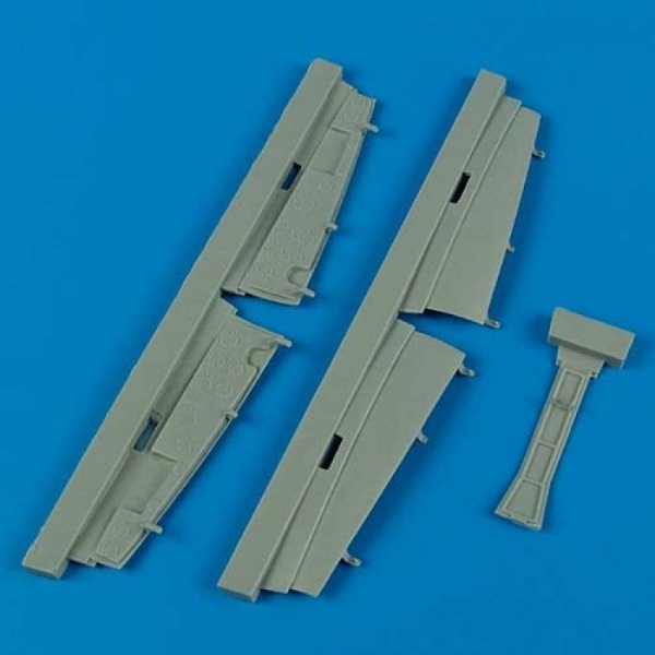 Quickboost QB48441 F7F Tigercat undercarriage covers Italeri 1/48