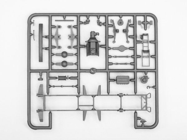 ICM 72821 ZіL-131 AFU with DShKM 1/72
