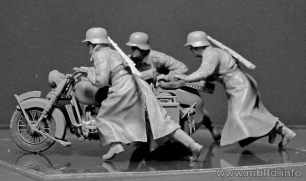 Master Box 35178 German Motorcyclists WWII