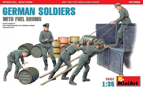 MiniArt 35366 GERMAN SOLDIERS WITH FUEL DRUMS. SPECIAL EDITION 1/35