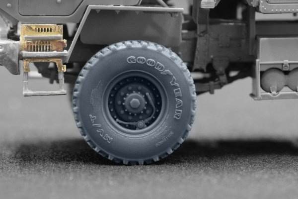 ScaleX WM 72003 Himars CTIS Ordinary wheel set (for Foreart, Meng) 1/72