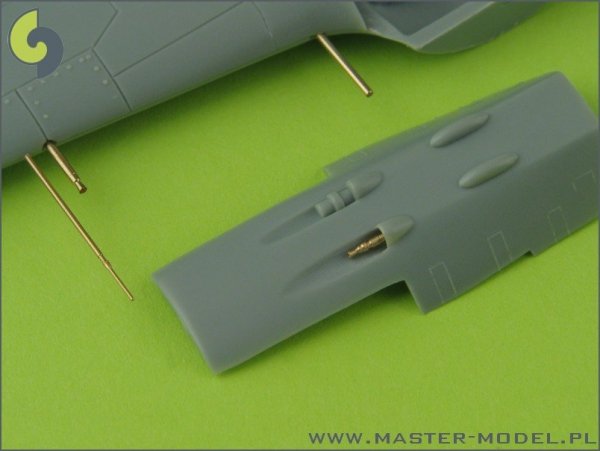 Master AM-72-012 Fw 190 A2 - A5 armament set (MG 17, MG FF, MG 151 barrel tips) &amp; Pitot Tube