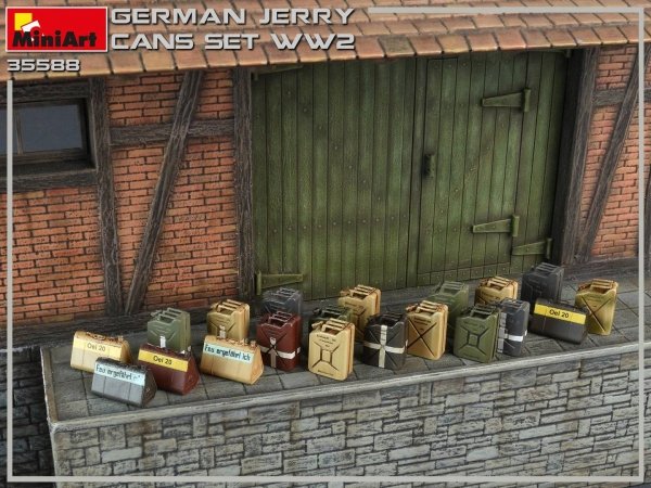 MiniArt 35588 German Jerry Can Set WWII 1/35