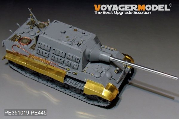 Voyager Model PE351019 WWII German Jagdtiger Hensehel Basic For TAKOM 8001 1/35