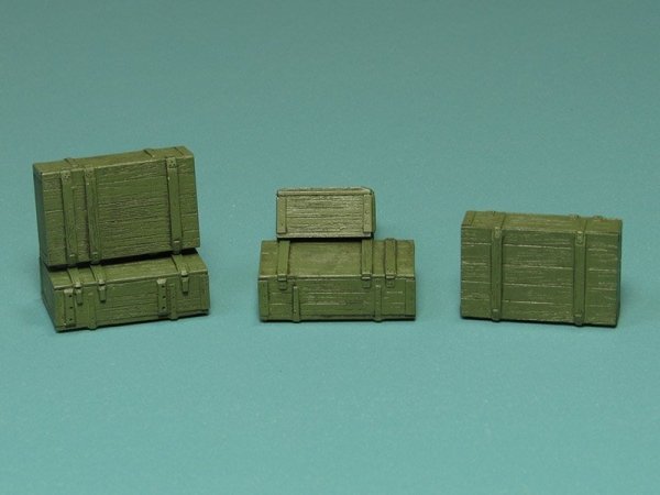 Eureka XXL E-034 – Modern Russian Ammo Crates (for 125mm 2A46 Gun) (1:35)