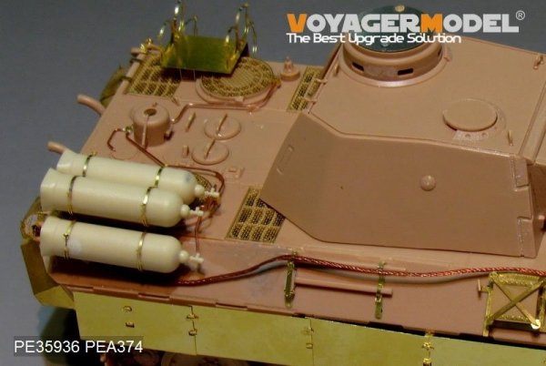 Voyager Model PE35936 WWII German Panther D w/&quot;Stadtgas&quot; Fuel Tanks Basic For MENG TS-038 1/35