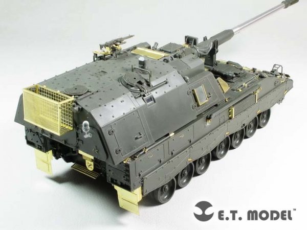 E.T. Model E35-247 German PZH2000 Self-Propelled Howitzer w/ADD-ON Armor (For MENG TS-019) 1/35