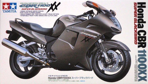 Tamiya 14070 Honda CBR1100XX Super Blackbird (1:12)
