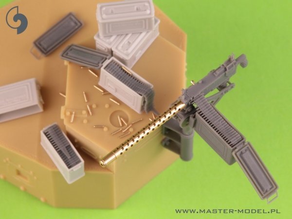 Master GM-35-087 Browning M1919 A4 .30 cal (7,62mm) - z uchwytem plot. M20 (używany np. na M3 Stuart) lub z kołyską D7431  (np. M3 Scout Car) 1/35