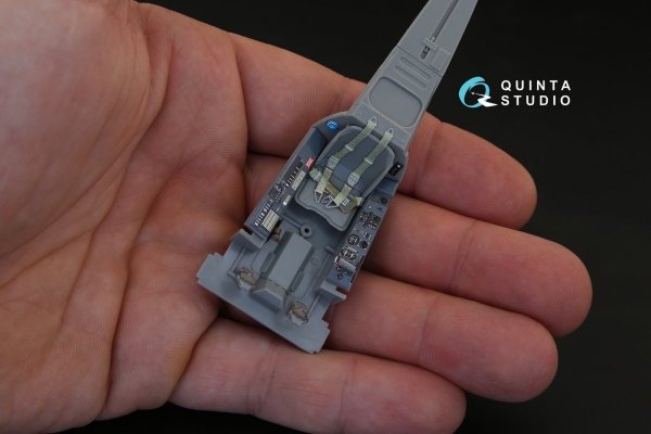 Quinta Studio QD32055 FW 190A-5 3D-Printed &amp; coloured Interior on decal paper (for Hasegawa kit) 1/32