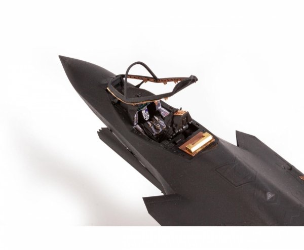 Eduard SS855 F-35C TAMIYA 1/72