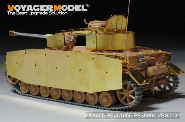 Voyager Model PEA455 WWII German Panzer.IV Ausf.H Early Version Schurzen (GP) 1/35