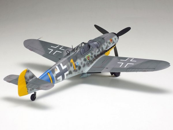 Tamiya 61117 Messerschmitt Bf109 G-6 1/48