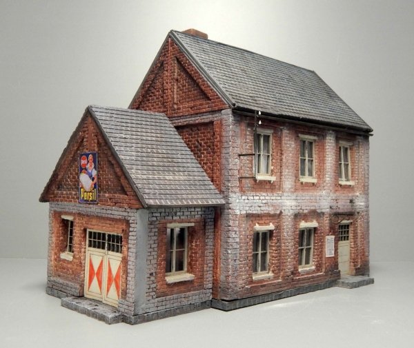 RT-Diorama 35210 Town House (Modular System) 1/35