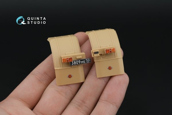Quinta Studio QD35131 BM-30 Smerch 3D-Printed &amp; coloured Interior on decal paper (Meng) 1/35