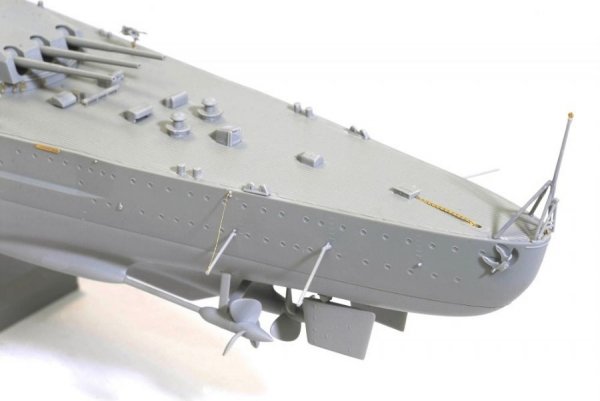 Dragon 1036 German Battleship Scharnhorst 1941 1/350