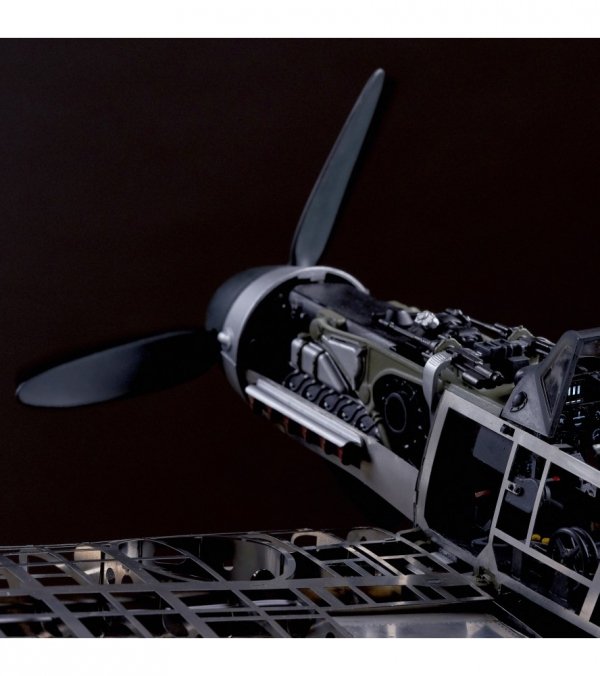 ARTESANIA LATINA 20356 Messerschmitt Bf109G - 1/16