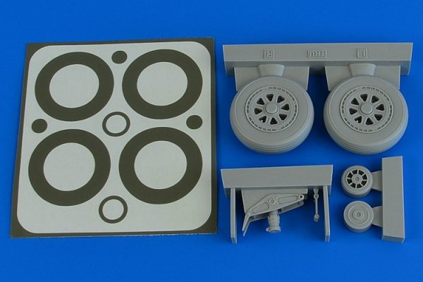Aires 2227 A1H Skyraider wheels &amp; paint masks 1/32 TRUMPETER