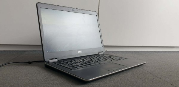 DELL LATITUDE E7440 i5 4GB SSD128GB FHD W10PRO