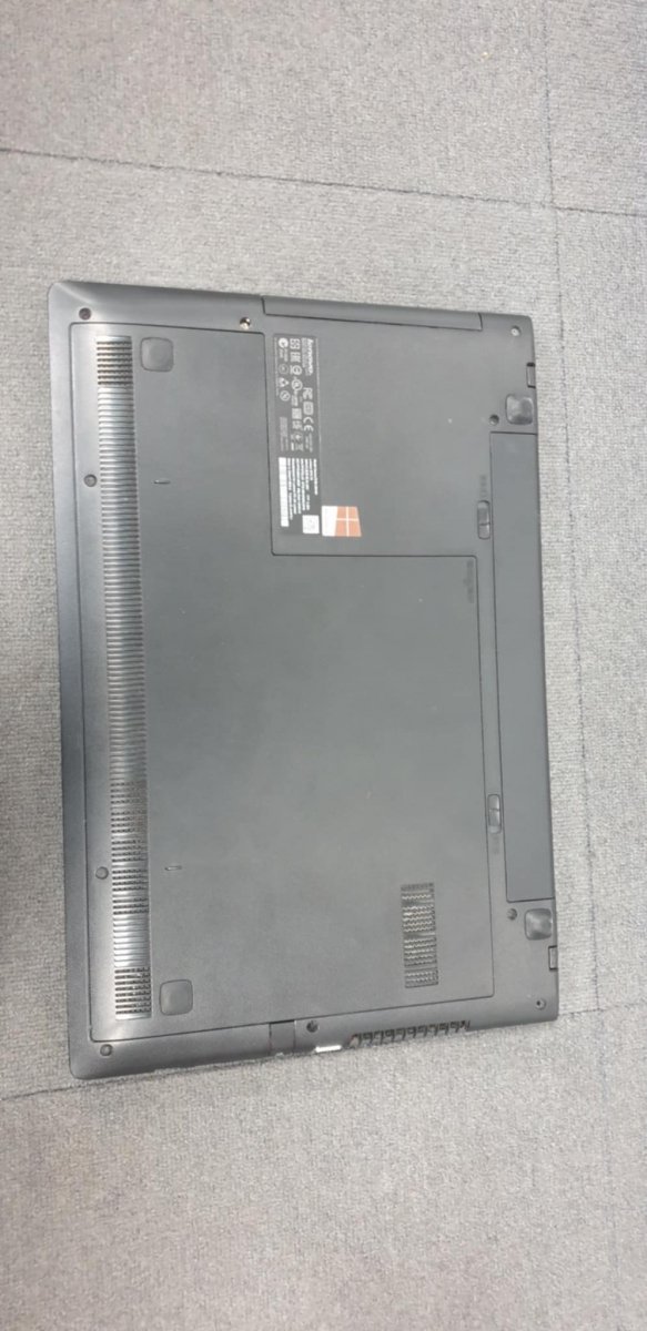 Notebook Lenovo IdeaPad G70-70 17,3" FHD i3-4005U 4GB SSD256GB GT820M W10