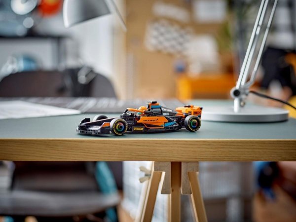 LEGO 76919 Speed Champions Samochód wyścigowy McLaren F1 wersja 2023
