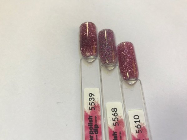 Puder do manicure tytanowy - Cuccio DIP - Deep Pink Pink Glitter 14G (5610)
