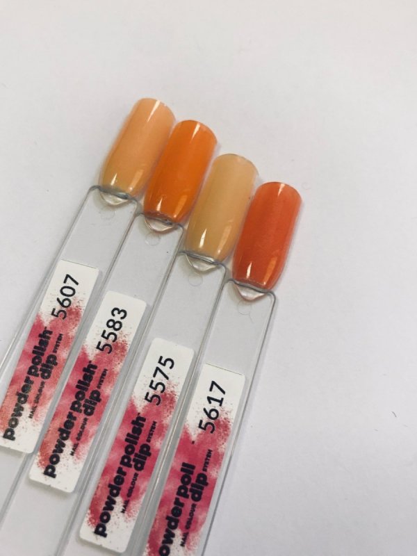 Puder do manicure tytanowy - CUCCIO DIP - Carrot Orange 14G  (5583)