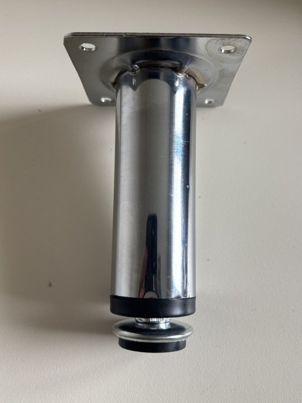 Nóżka meblowa okrągła D-737 100mm Chrom połysk
