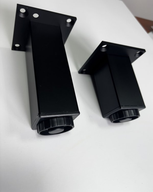 Nóżka meblowa AK45  150mm Czarny