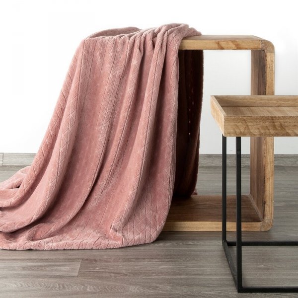DESIGN 91 Koc CINDY 4 miękki i miły w dotyku z wytłaczanym wzorem 150x200 cm Różowy 