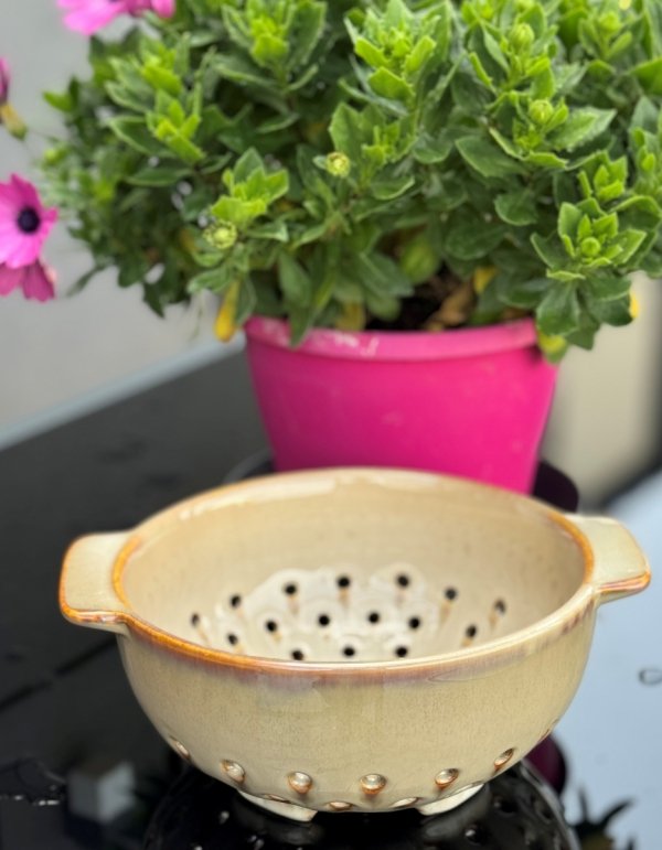 MISKA NA OWOCE CEDZAK DURSZLAK ceramiczny 19,5 cm 2w1