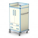 Wózek transportowy wielofunkcyjny do czystej bielizny typ WMW-1230: szafka z drzwiczkami na zamek, półka, 2 szuflady płytka i głęboka
